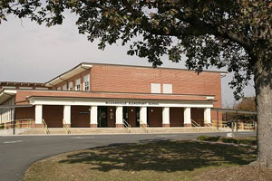mainbldg 